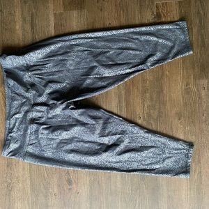 Lola Getts Gray Sparkle Leggings